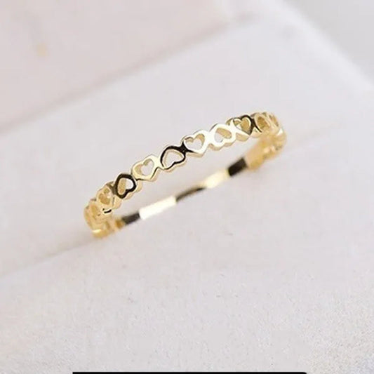 Exquisite Luxurious Classic Elegant simple Womens Heart-shaped openwork lace-edge style ring Small charming ring hollow Heart Band Dainty Promise Wedding Love Rings Anniversary Gifts Bride Wedding Engagement Rings