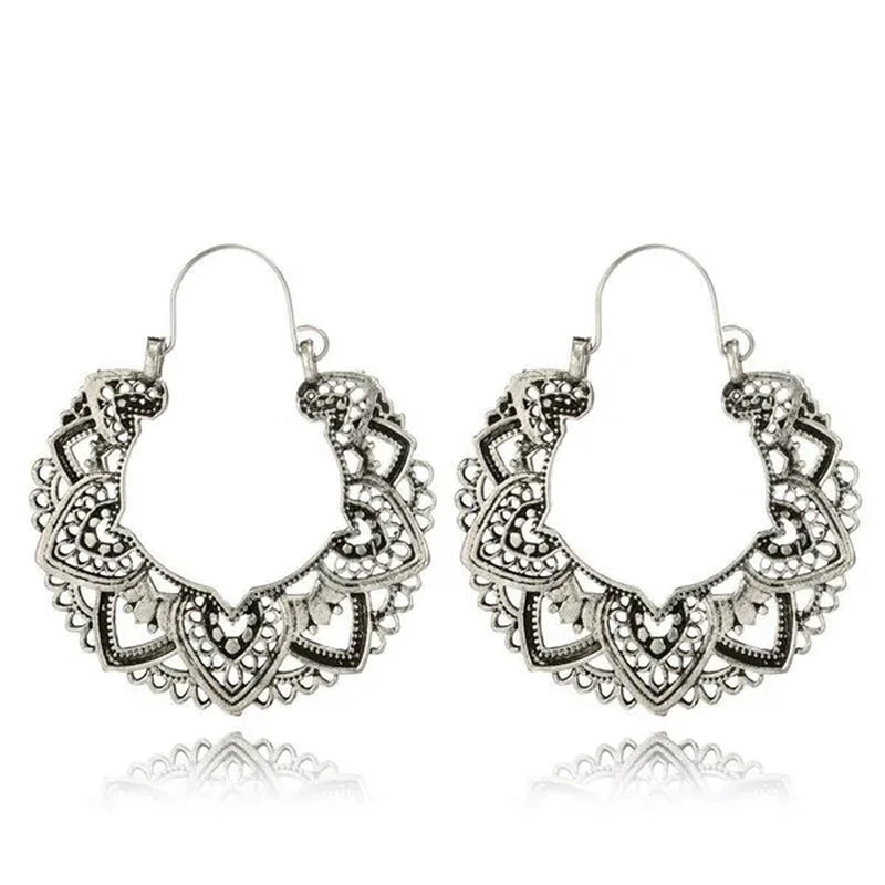 Vintage Fashion Ladies Boho 925 Silver Petal Heart Metal Totem Earrings Earrings Large Hoop Earrings Charm Bridal Wedding Engagement Earrings Anniversary Birthday Party Gift Jewelry 1 Pair
