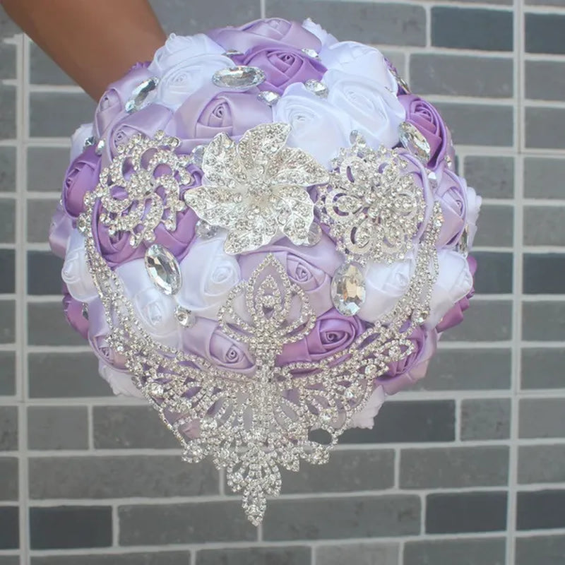 21CM Luxury Crystal Brooch Bridesmaid Bridal Bouquet Shiny Rhinestone Tassel Wedding Flower Bouquet Ribbon Silk Rose Artificial Flower Wedding Supplies