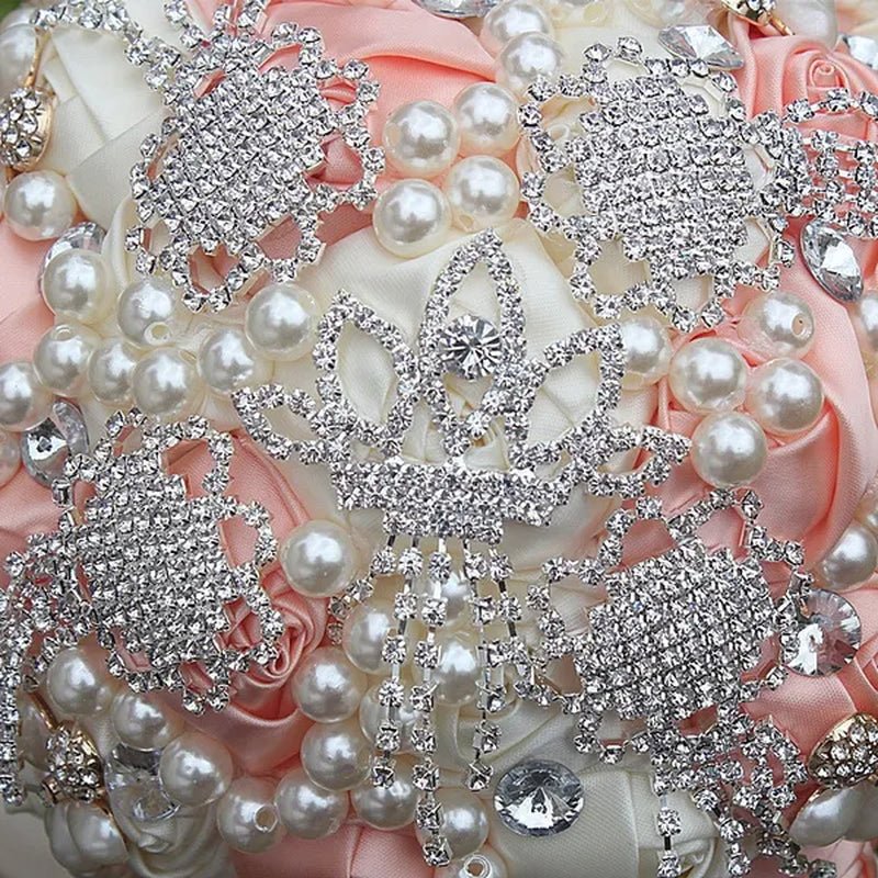 Customizable Charming Wedding Bouquets Diamond Brooch Bride Holding Flowers Cream Rose Ribbon Wedding Decoration Bridesmiad Bouquet