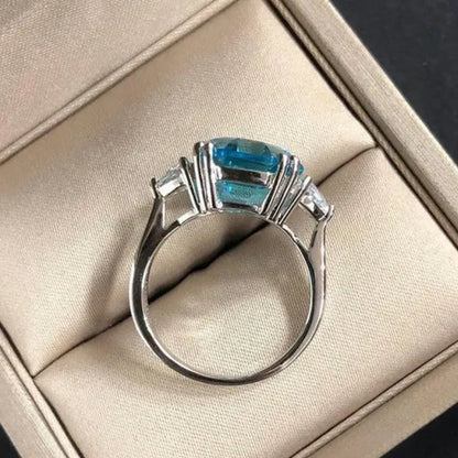 2022 New Style Octagon Cut Sea Blue Sapphire Side Stone Lab Diamond Silver Plated Gemstone Rings for Women Aquamarine Ring