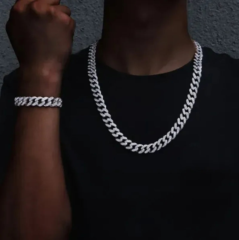 Men's Hip Hop Fashion Luxury 18K Gold and 925 Silver Ice-wound Hip Hop Diamond Watch Miami Cuban Bracelet and Ladies Watch Silver Diamond Bracelet Men and Women Hip Hop Party Jewelry
