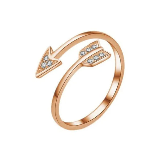 Majesty Diamonds MDS170412 White Zircon Rose Arrow Cocktail Ring in .925 Sterling Silver - Size Adjustable