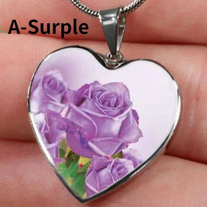 Luxury Fashion Creative Retro Color Black Rose Necklace Elegant Lovely Women's Love Pendant Classic Romantic Valentine's Day Necklace Gift Engagement Wedding Necklace Jewelry Anniversary Gift Necklace Christmas Gift Jewelry