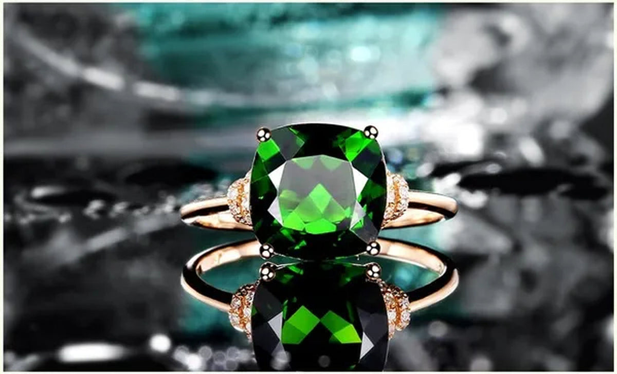 Natural Emerald Diamond Ring 18K Yellow Gold Engagement Jewelry