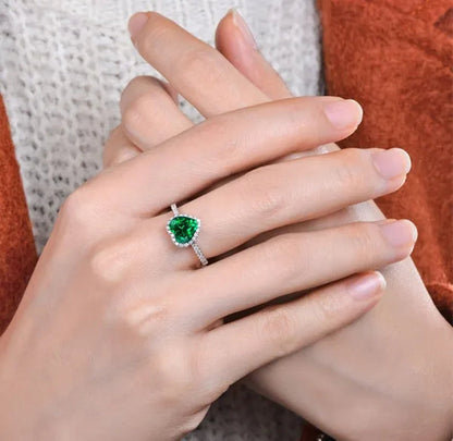 NEW 925 Sterling Silver Green Heart AAA CZ Czircon Lady Wedding Ring