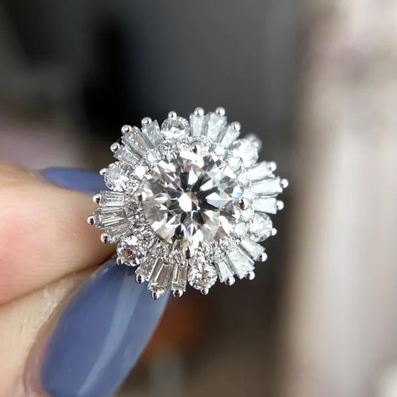 Fashion Exquisite Micro Paved White Cubic Zirconia Princess Flower Wedding Ring for Women Luxury Engagement Party Ring Jewelry
