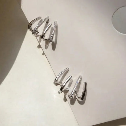 Shiny four-claw earrings ladies exquisite zircon earrings girls birthday party wedding temperament earrings niche high-end earrings