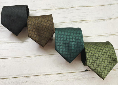 Mens 63'' XL Extra Long Tie Solid Festive Necktie + Gift Box