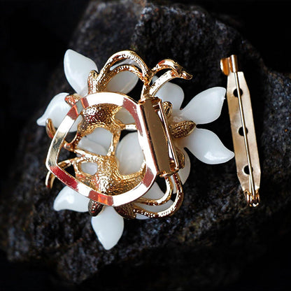 Brooch Pin for Women Stylish Flowers Brooch with Created Crystal 17.6G | Brooches and Pins for Women | Flower Brooch | Flower Pins | Brooch for Women | Brooch Pins | Elegant Pins