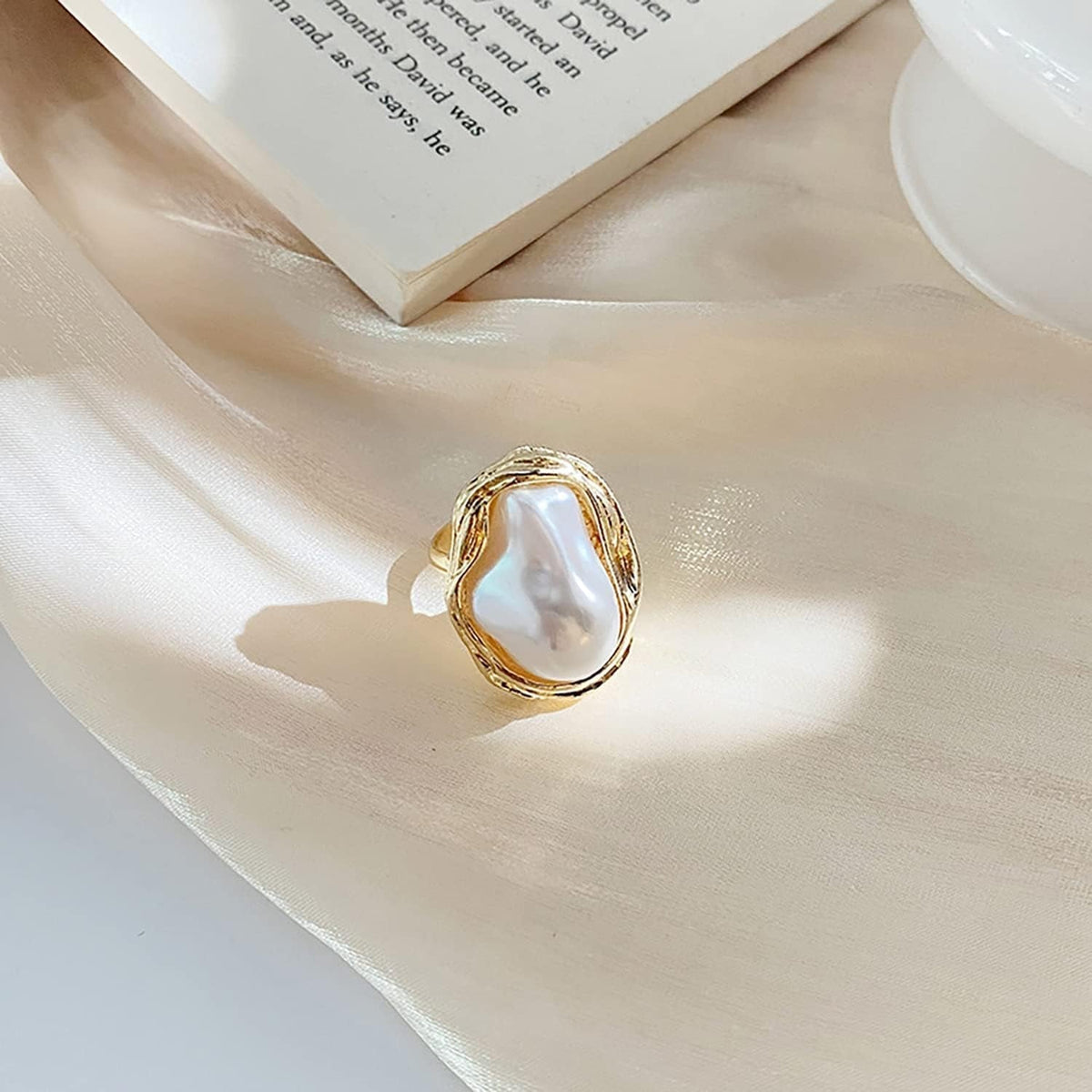 Baroque 18K Gold Pearl Statement Ring - Adjustable Chunky Pearl Wedding Jewelry for Women