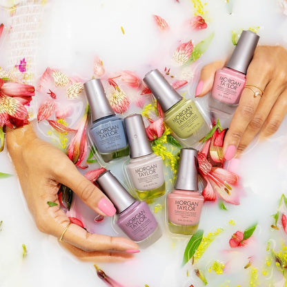 Pure Beauty Collection - Professional Lacquer, Vibrant, Chip-Resistant, Fast-Drying, Long-Lasting, High-Shine, Perfect for Manicures & Pedicure, 15Ml