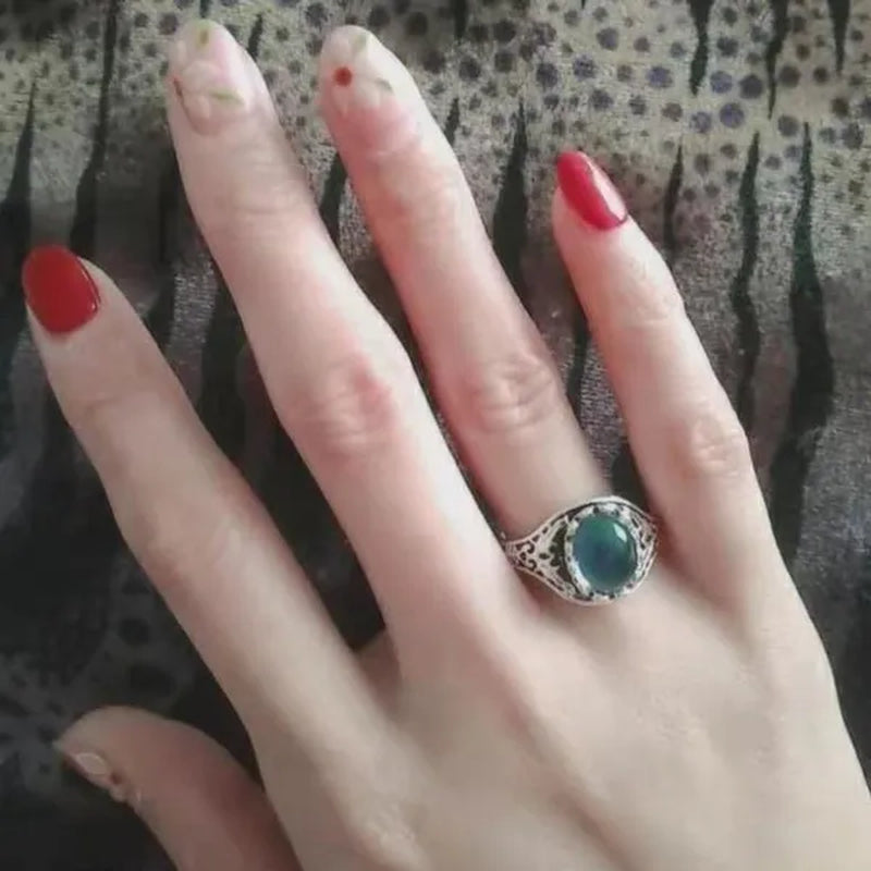 Retro Ring for Women Inlaid with Temperature-sensitive Change of The Color of The Main Stone Atural Stone Gemstone Ring Wedding Party Jewelry Accessories Gift