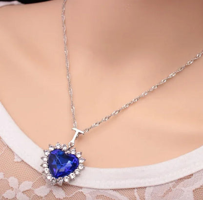 Titanic Heart of the Ocean Sapphire Crystal Chain Necklace Pendant Plate Jewelry