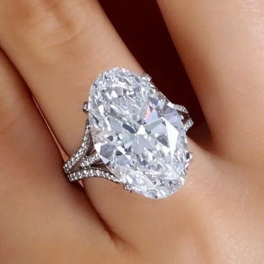 Luxury Fashion Micro Pave Cubic Zirconia Diamond 4 Prong Setting Oval Cut White Sapphire Rings for Women Bridal Wedding Ring