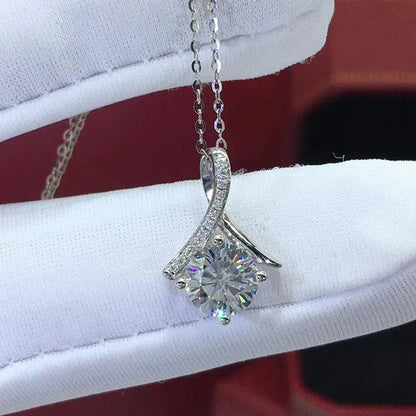 2.0 Ct Crystal Zircon Pendant Necklace for Women Plated Silver Elegant Bridal Wedding Clavicle Necklace Anniversary Gift