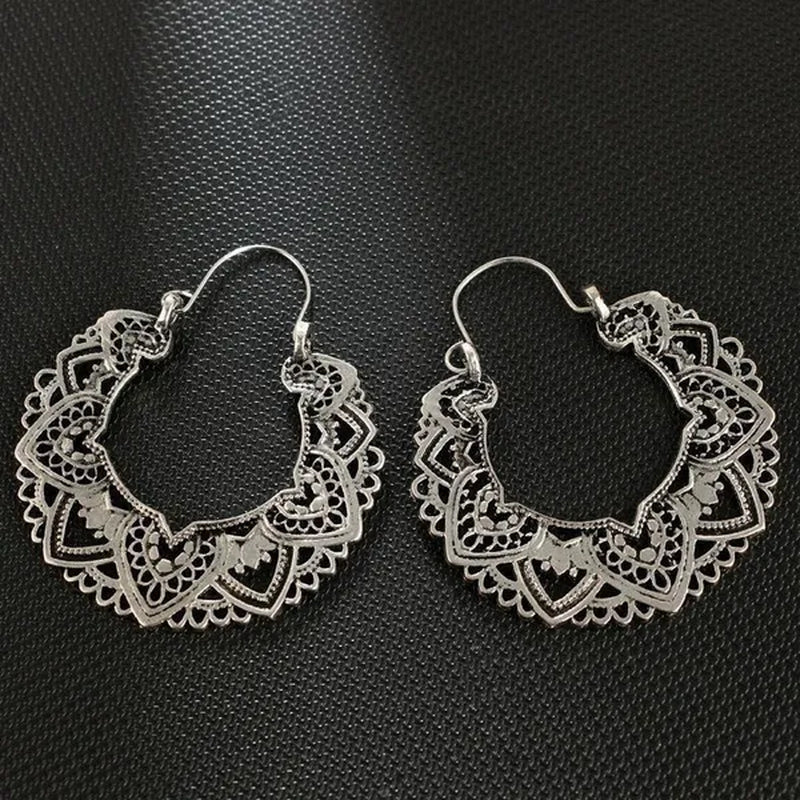 2023 new vintage fashion ladies bohemian 925 silver petal heart-shaped metal totem earrings earrings large hoop earrings glamorous bridal wedding engagement earrings anniversary birthday party gift jewelry 1 pair