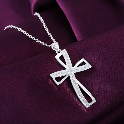 Pretty Women's 925 Sterling Silver Elegant Cross Pendant Diamonds Necklace(with Chain)