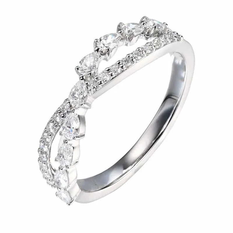 Luxury Twist Rings for Women Fashion 925 Silver Jewelry White Pear Shape Crystal Zircon Ring Elegant Female Engagement Wedding Party Accessories Anniversary Gift