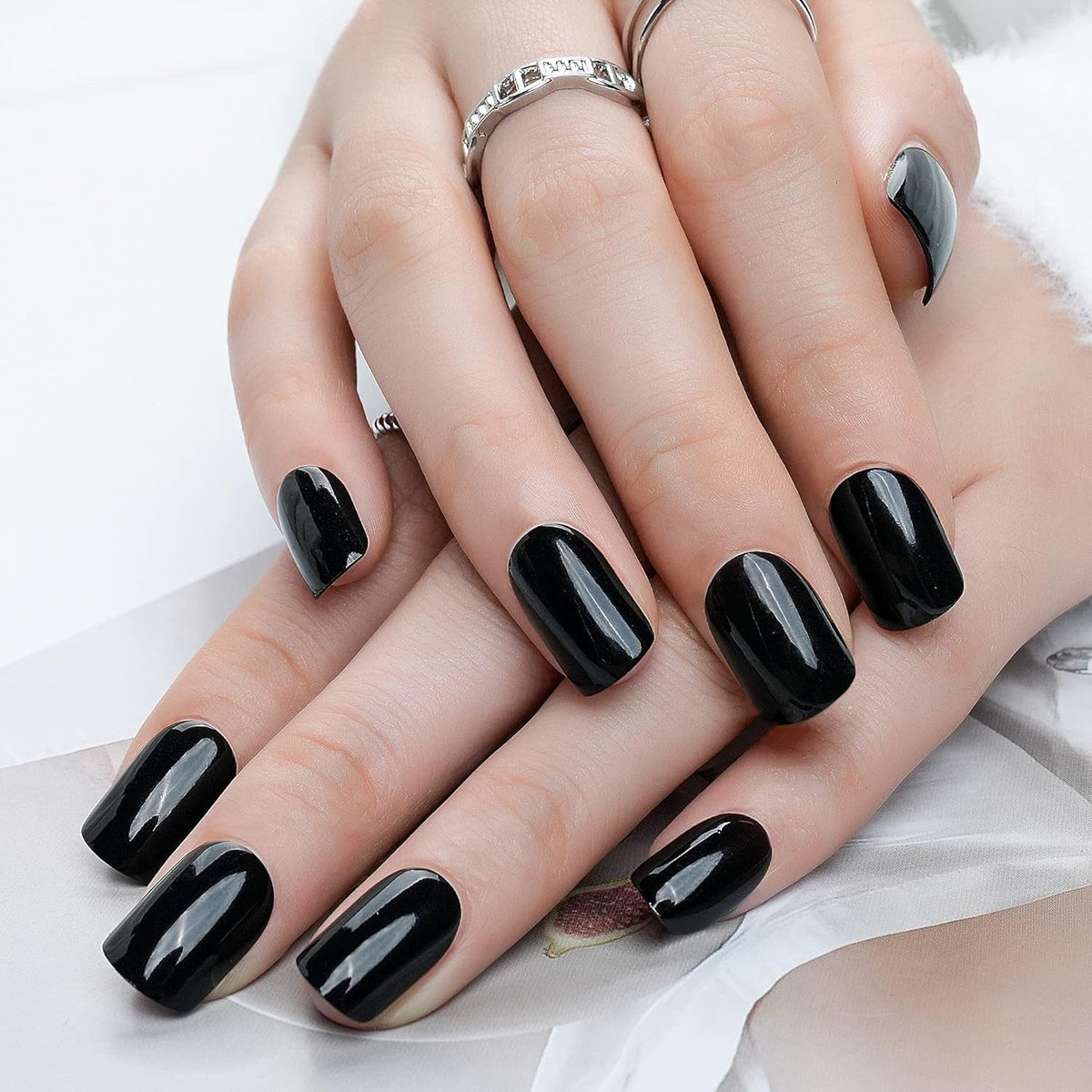 White Press on Nails Short,  Square Solid Color Fake Nails with Glue, Reusable & Natural Acrylic False Nails Stick on Nails for Women Girls Gift, Gel Nail Kit, 24pcs