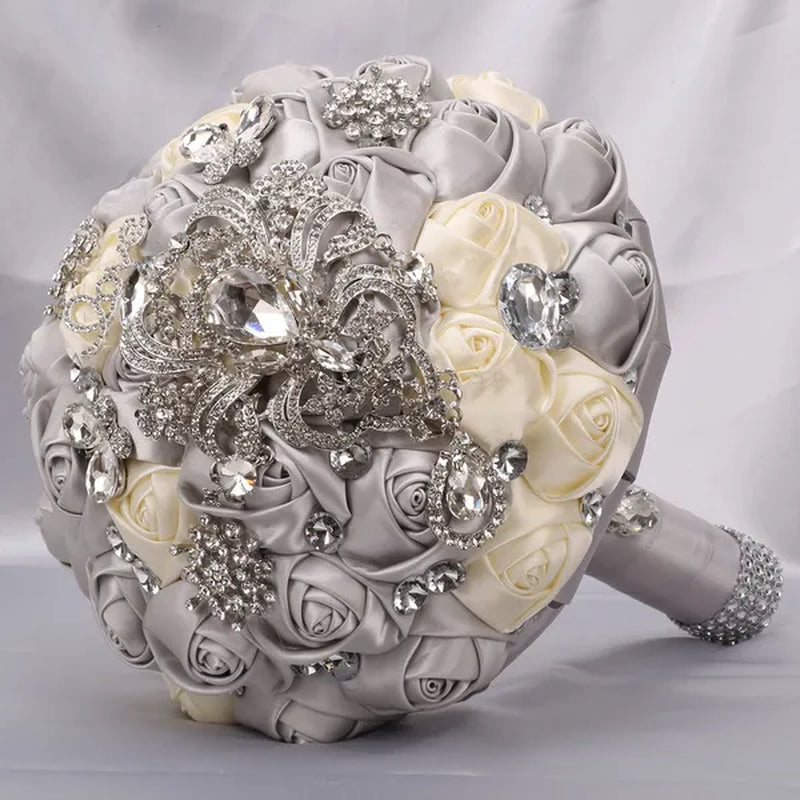 21CM Shiny Silver Rhinestone Brooch Bridal Bouquet Handmade Silk Rose Ribbon Diamond Wedding Flower Bouquet Bridesmaid Holding Flowers