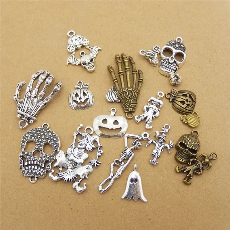 50PCS Mix Charms Necklace Keychain Wholesale Bronze Silver Skull Spacer Beads Metal Pirate Skull Bead for Bracelet Jewelry Make