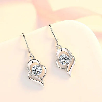 1 Pair Romantic and exquisite 925 standard Sterling Silver Diamond Love Earrings Love Heart Star White Sapphire Diamond Stud Earrings for Women Wedding Engagement Bride Jewelry Gift