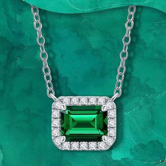 Trendy Silver Plated 4 Claw Setting Square Emerald Vice Stone Lab Diamond Pendant Necklace for Women Daily Casual Accessories