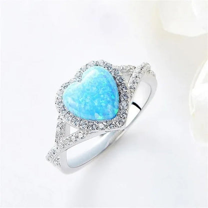 Elegant Exquisite Turquoise Heart Rhinestone Natural Diamond Rings for Women Temeprament White Sapphire Birde Wedding Band Proposal Engagement Party Banquet Ring Size 5-12
