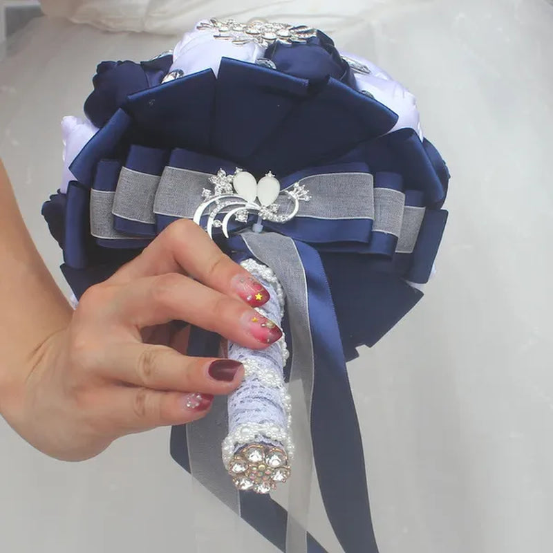 18CM Simulation Silk Rose Wedding Flowers Bouquet Diamond Brooch Bridal Bouquet Creative DIY Bridesmaid Holding Flowers Wedding Party Valentine's Day Gift