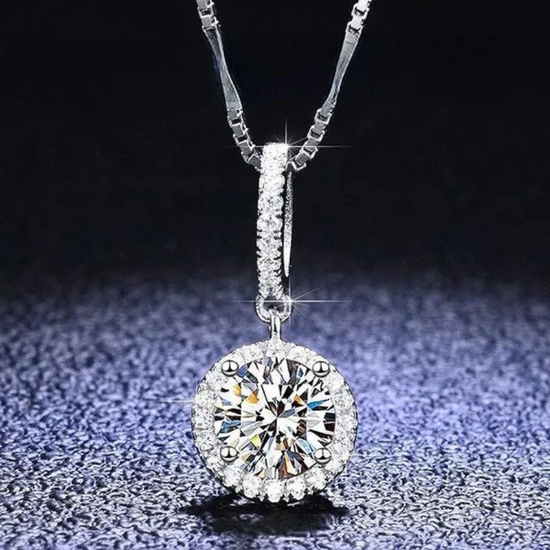 Exquisite Fashion 2ct Moissanite Solitaire Pendant Necklace for Bridal Engagement Wedding Women Necklace