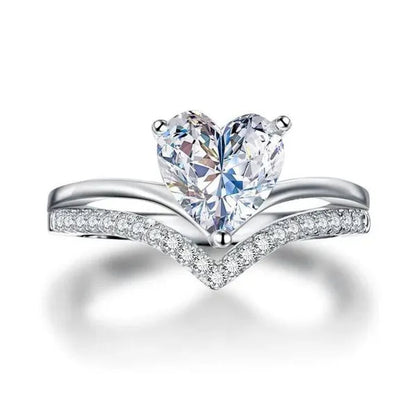 Exquisite Heart Rings for Women Fashion Engagement Wedding Party Crystal Zircon Ring Gifts