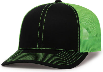 Snapback Trucker: Stylish Unisex Cap for All-Day Comfort