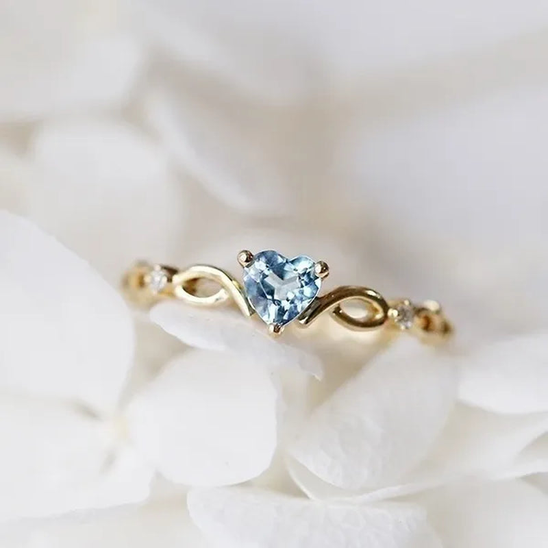 New Yellow Gold/White Gold Plated Engagement Wedding Ring Jewelry Skyblue Heart Shaped Sapphire Diamond Gemstone Rings for Women