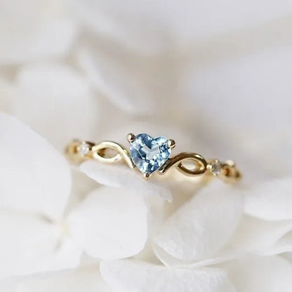 New Yellow Gold/White Gold Plated Engagement Wedding Ring Jewelry Skyblue Heart Shaped Sapphire Diamond Gemstone Rings for Women