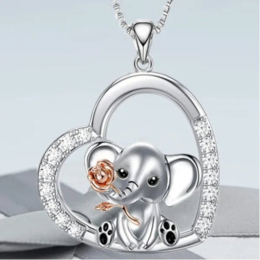 Exquisite Fashion Love Necklace European and American Women Elephant Pendant Necklace New Animal Jewelry Accessories Gift Diamond Necklace Women's Valentine's Day Thanksgiving Anniversary Gift