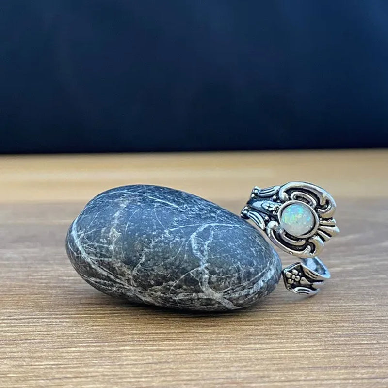 Adjustable Wrap around Moonstone Spoon Ring, Flower ring, Victoria Flower Spoon Ring, Boho Jewelry, Silver Bohemian ring