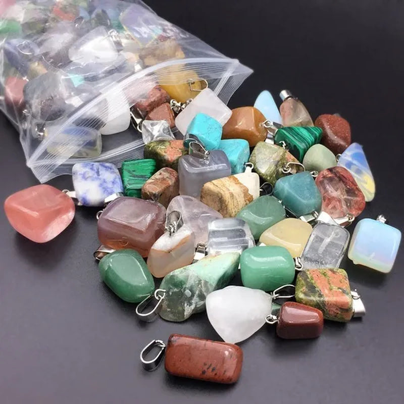 3/6/12/30 PCS Irregular Shape Chakra Stone Pendant Natural Crystal Quartz Stone Pendant Healing Crystal Gem Pendant for Women Girls