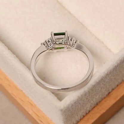 Sparkling Sterling 925 Silver Natural Green Emerald White Diamond Engagement Wedding Band Rings for Women Finger Jewelry