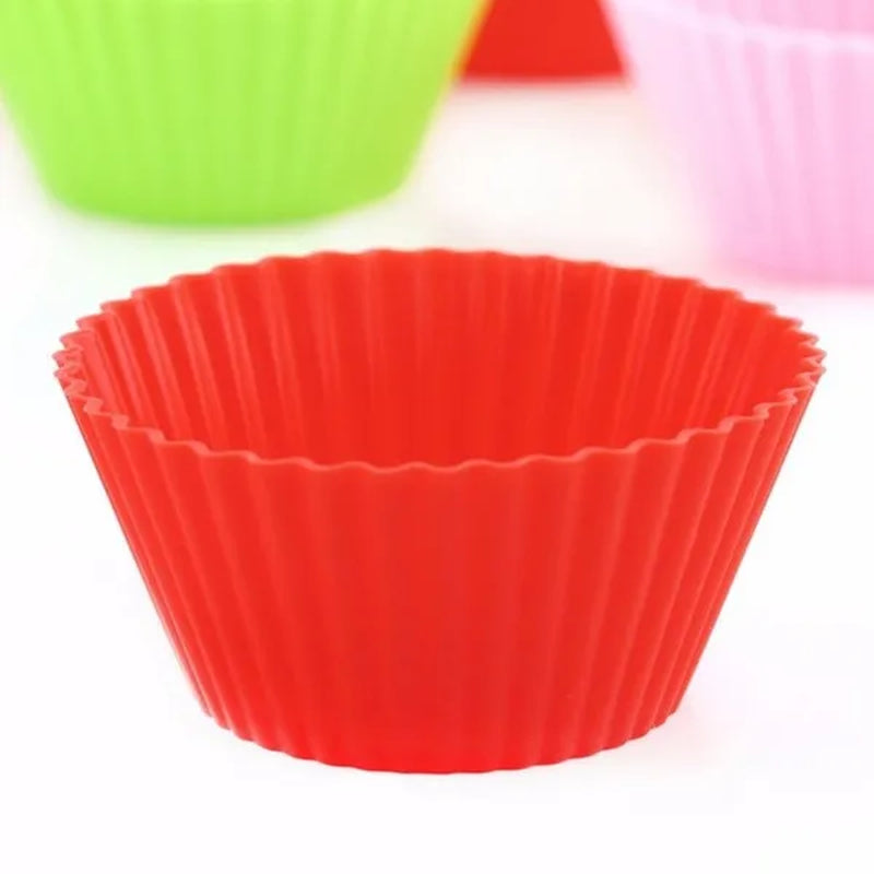 12PCS silicone muffin cups, silicone molds in the form of baking cups for kitchen baking tools, cakes and muffin pans (random color)