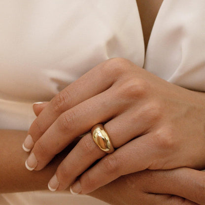Chunky Rings for Women, 18K Gold Plated Simple Dome Statement Rings for Women Stackable Thick Band Rings Silver Gold Plated Ring Minimalist Signet Ring, Size 5 to 10