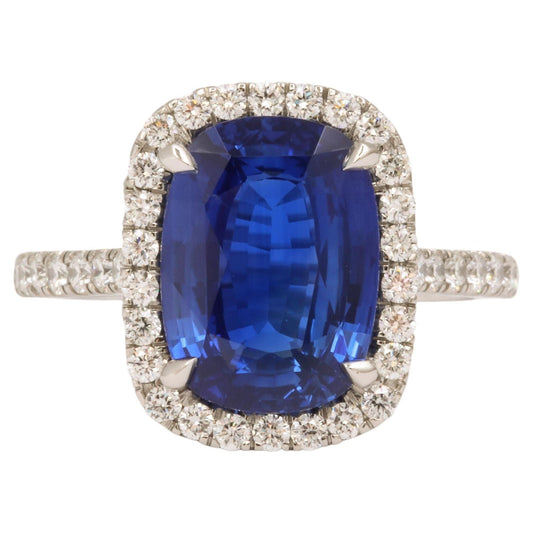 https://a.1stdibscdn.com/cushion-cut-blue-sapphire-and-diamond-halo-ring-for-sale/j_415/j_194450021685541099600/j_19445002_1685541100463_bg_processed.jpg